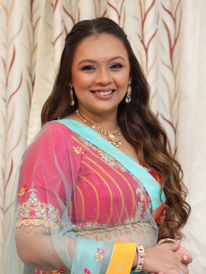 Another shot from my pre-wedding festivities. This look is all about that happy bridal glow, with natural-looking makeup that enhances the features.