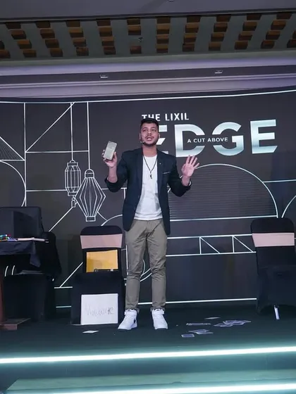 On stage for my second show with Lixil. My performance setup is designed for maximum impact, whether I'm using digital tools or classic props.