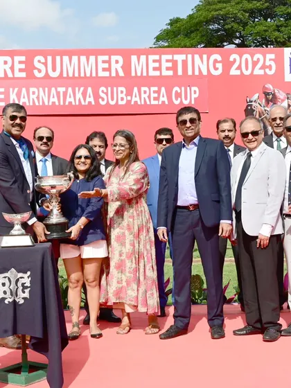 Maj. Gen. VT Mathew, General Officer Commanding, presenting The Karnataka Sub-Area Cup. Our strong relationship with the armed forces adds another layer of distinction to our events.