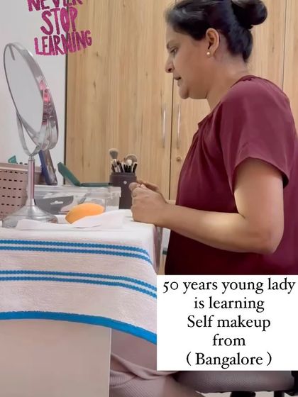 Shikha Agarwal - Personal Self-Makeup Classes My Teaching Style: One-on-One Sessions photo 89