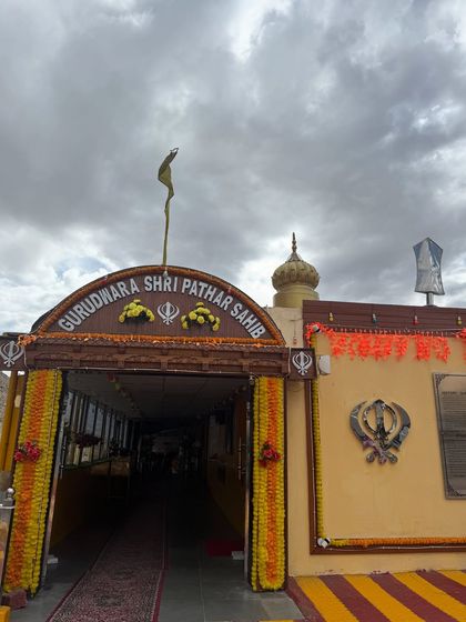 Himalayan Journeys: Ladakh & Uttarakhand photo 12