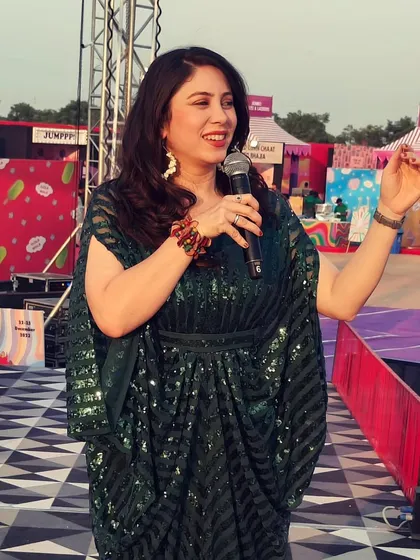 All set for Day 3 of the Avadh Utopia Carnival. No matter what you wear, flaunt it with grace!