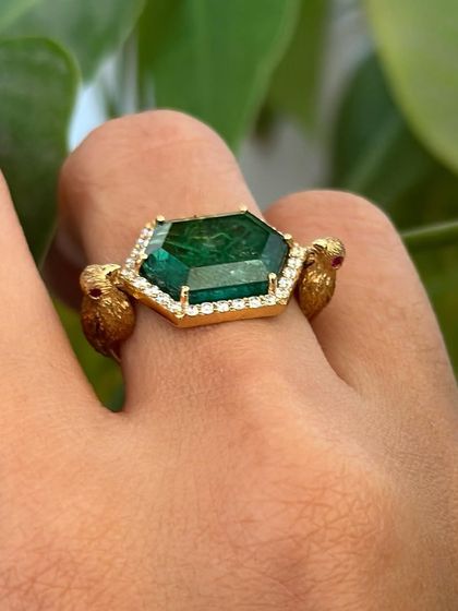 Nature's Muse: Birds & Blooms photo 7