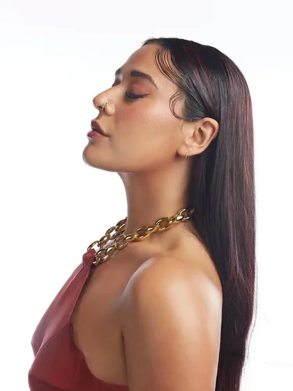 A close up profile shot that really details the delicate work of the finger waves. This is a classic Hollywood hairstyle that I love to bring into modern editorial looks.
