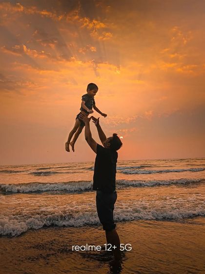 Cinematic & Moody Portraits photo 4