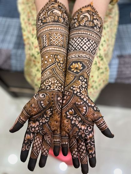 Bridal Mehndi (`Dulhan` Designs) photo 23
