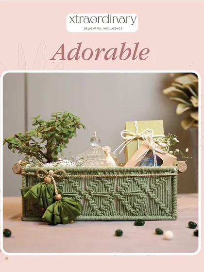 This adorable green macrame box is part of our Rakhi collection, perfect for the sister who loves unique and handcrafted items.