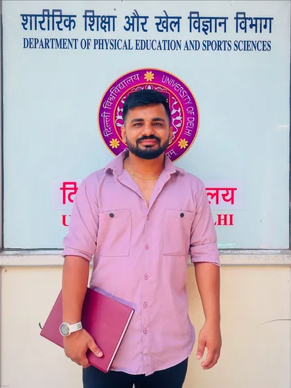 My foundation is built on education. This is me at the Department of Physical Education and Sports Sciences, University of Delhi, where I continue my pursuit of knowledge to bring you the most credible fitness education.