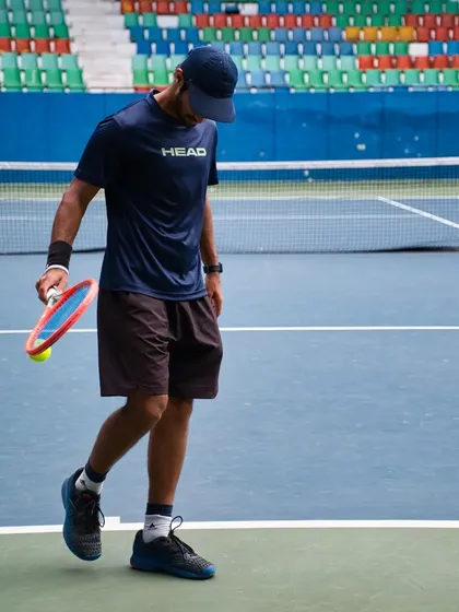 Mental toughness is built between points. Here's a moment of reset and refocus, a skill I teach my students to help them stay composed under pressure.