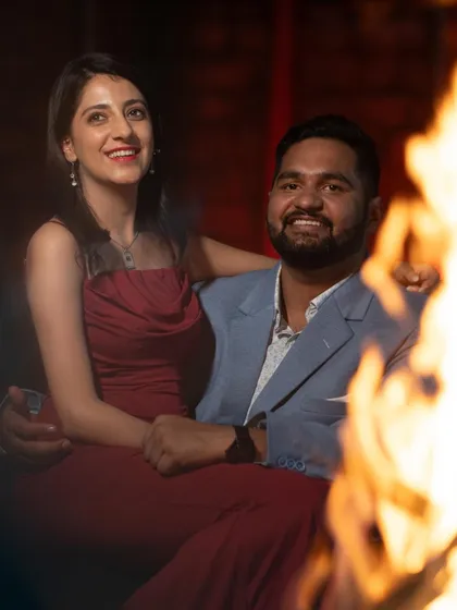 Crafting the perfect look for a romantic pre-wedding shoot. The makeup for both the bride and groom is designed to look natural yet polished on camera, capturing their connection beautifully. This look was created for an evening shoot with dramatic, warm lighting.