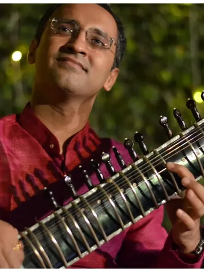 A portrait from a performance at the Constitution Club in Delhi, playing Raag Kedar.