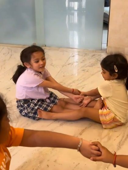 We asked our little movers to partner up and dance like cars. This activity helps build coordination, creativity, and teamwork in a playful way.