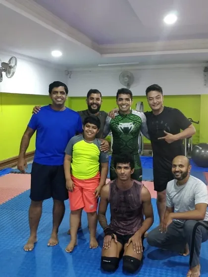 The team with visiting Coach Sharmaji. It's always a pleasure to host other coaches and share our passion for Jiu-Jitsu.