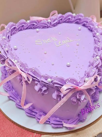 Milestone & Anniversary Cakes photo 42