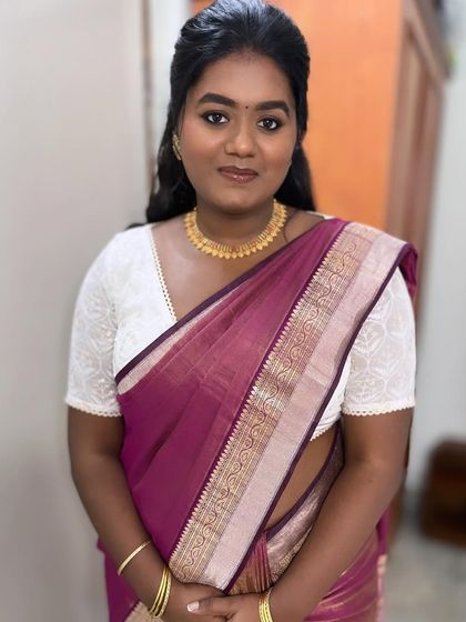 My pretty client Subha ready for her friend’s engagement. We did a soft, glowing makeup look with a simple half-up hairstyle.