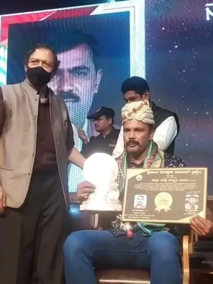 It was a humbling experience to receive the Rathnashree award from former Lokayukta, Sri Santhosh Hegde. This recognition fuels my passion to contribute more to the sport of volleyball.