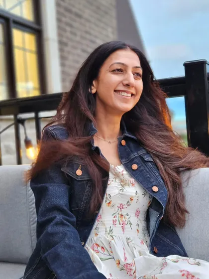 This is me, Manmeet. I believe writing is a spade to discover who you are. My own journey as an immigrant and a writer has taught me the power of words for growth and healing, and I bring that experience and warmth to every workshop I facilitate.