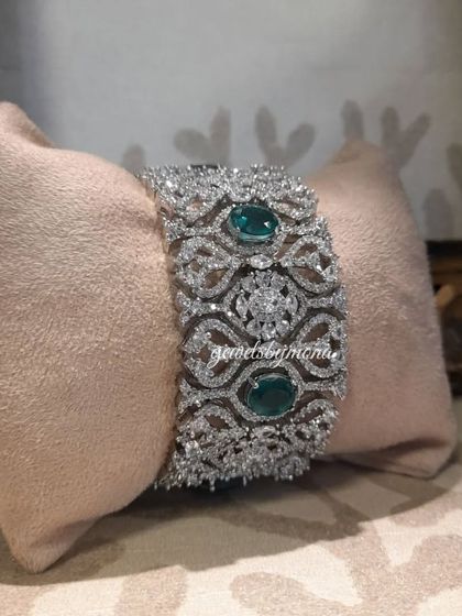 Dazzling Diamonds: Lab-Grown & Certified photo 6