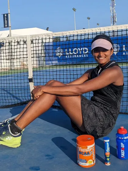 During back to back tournaments, recovery is just as important as the match itself. I've learned which supplements, like BCAAs and electrolytes, are essential for maintaining energy and preventing fatigue, and I help my clients navigate these choices.
