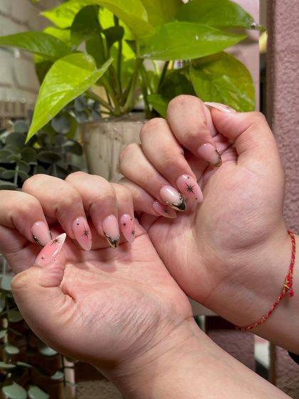 Custom Hand-Painted Nail Art photo 6