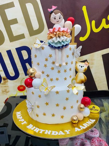 Elegant & Celebration Cakes photo 14