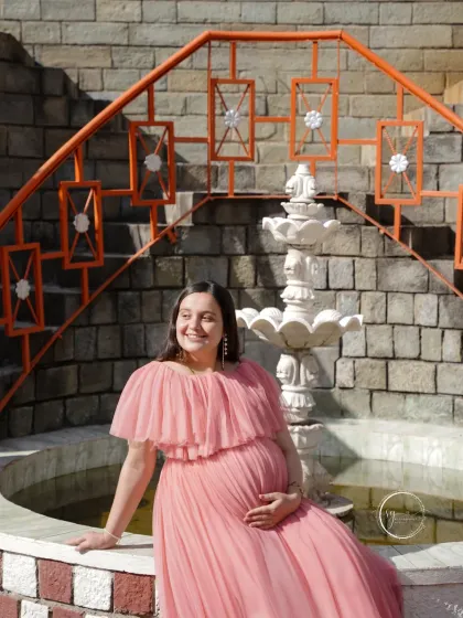 Embracing the beautiful outdoors for a maternity session. The natural light and stunning Himachali scenery provide a breathtaking backdrop for capturing your pregnancy journey in a fresh, organic way.