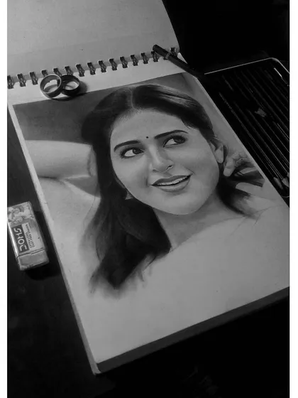 Aur yaha main pighal gaya. This sketch was all about capturing a soft, charming expression that makes you smile back.