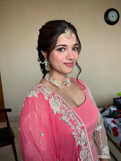 A final portrait of this gorgeous bride. The look is fresh, pretty, and perfectly captures her elegant and soft vision.