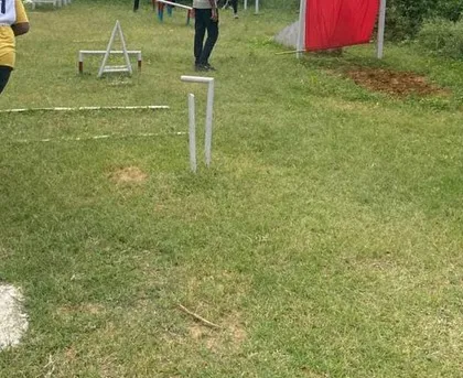 An aspirant navigates an obstacle during a GTO task. Speed, balance, and clear thinking are what we train you for.