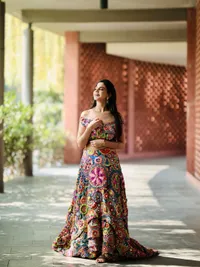 Modeling & Brand Influencing