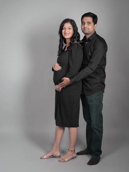 Studio Maternity Portraits photo 15
