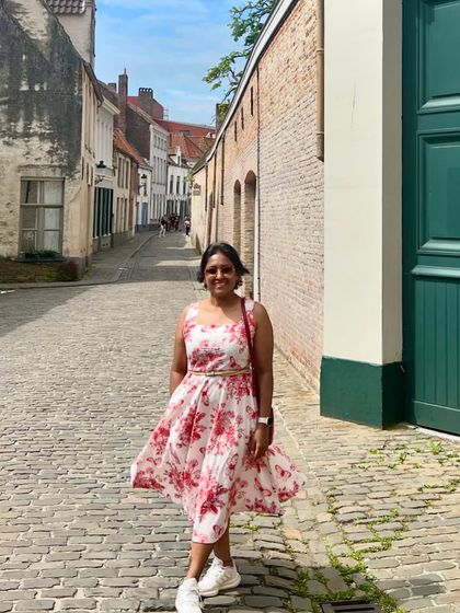 A client enjoying her summer vacation in an easy-breezy floral Sacaru dress.