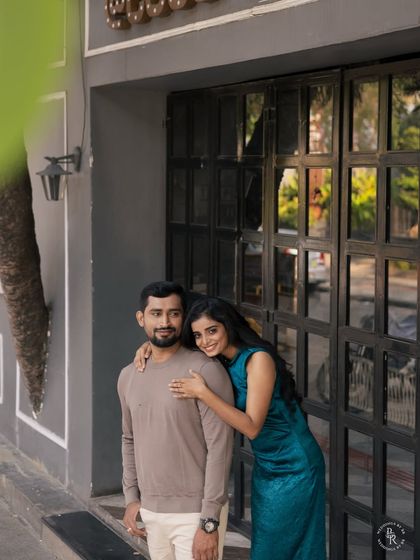 Weddings by BR - Fashion & Portrait Photography Couple Portraits: Urban Adventures photo 8