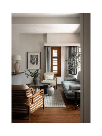 Aakriti Saraf Design - Full-Service Residential Interior Design The Art of Stillness: Living & Social Spaces photo 7