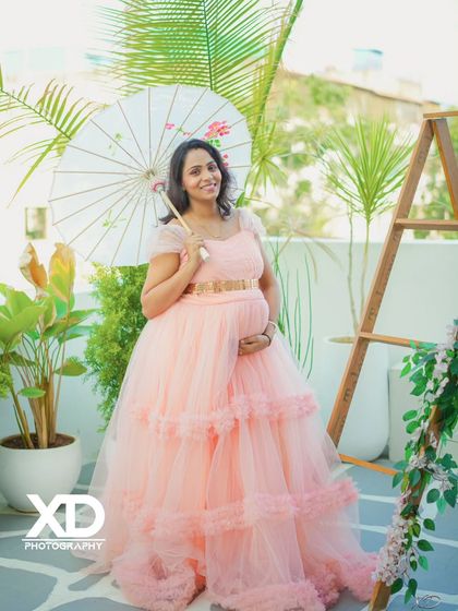 Elegant Gown & Modern Dress Sessions photo 61