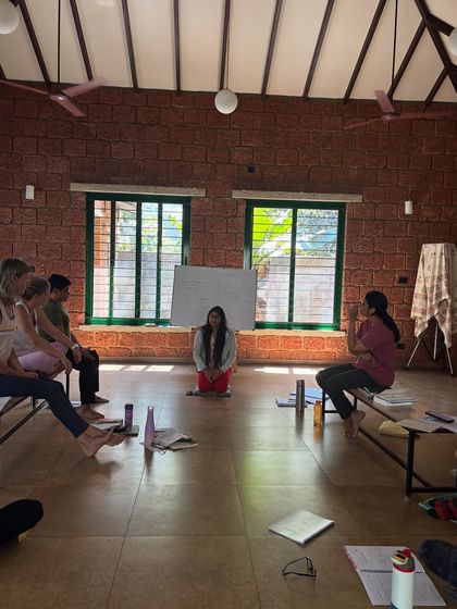 Pratyaksha Yoga - Yoga Teacher Training Beyond the Mat: Philosophy, Breath & Chanting photo 5