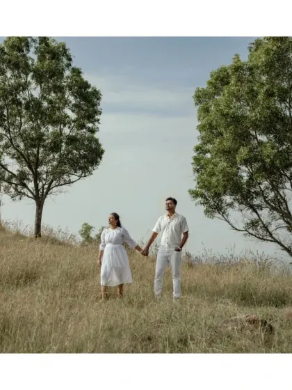 Heart Clickers - Pre-Wedding & Couple Photoshoots Scenic Nature Escapes photo 33