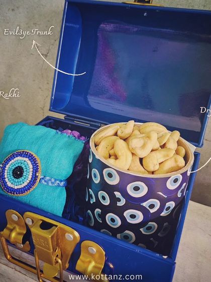 Kottanz - Festival & Occasion Gift Hampers Retro & Modern Themes photo 21