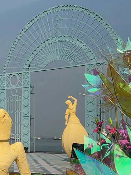 Unique Varmala & Stage Designs photo 16