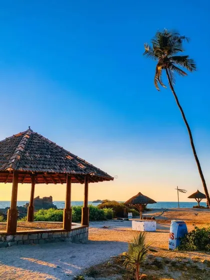 A relaxing evening at Malpe Beach, a perfect way to unwind.