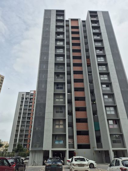 Large-Scale Residential Developments photo 12