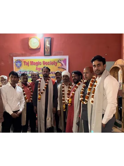 A group photograph with all the talented magicians at the Agra event. This picture captures the spirit of unity and collaboration in our profession.