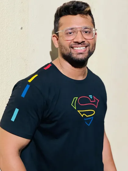 A closer look at the Superman persona. It represents the strength, resilience, and commitment I bring to my life and my clients.