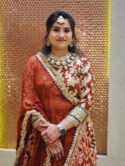 A final shot of this client, looking absolutely elegant.