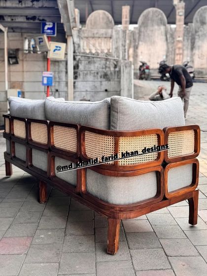 Living Room Seating: Sofas, Daybeds & Benches photo 49