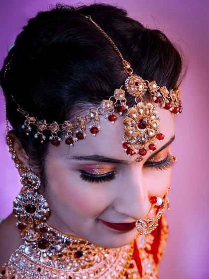 Vibrant Bridal Portraits photo 82