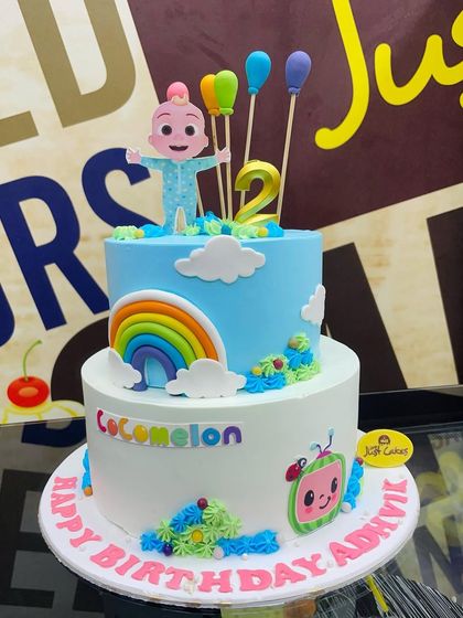 Kids' Character & Cartoon Cakes photo 7