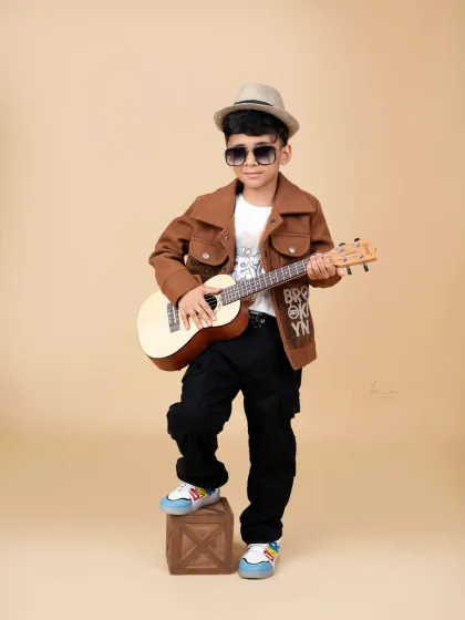 Abhinandan Photography - Family & Kids Photography Portraits of Growing Personalities photo 5