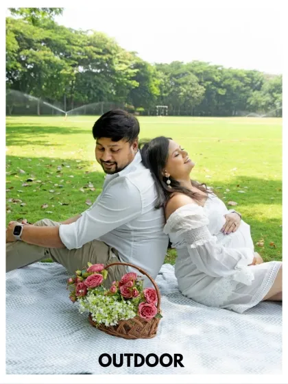 A summary image showcasing the relaxed and joyful vibe of an outdoor maternity session, perfect for couples who love nature.