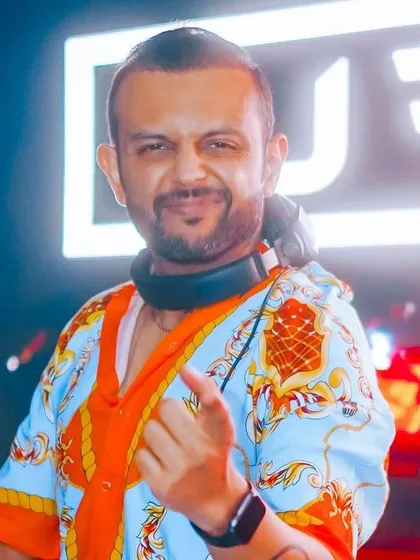 A confident pose from me at Indigo XP, ready to deliver another unforgettable Friday night.